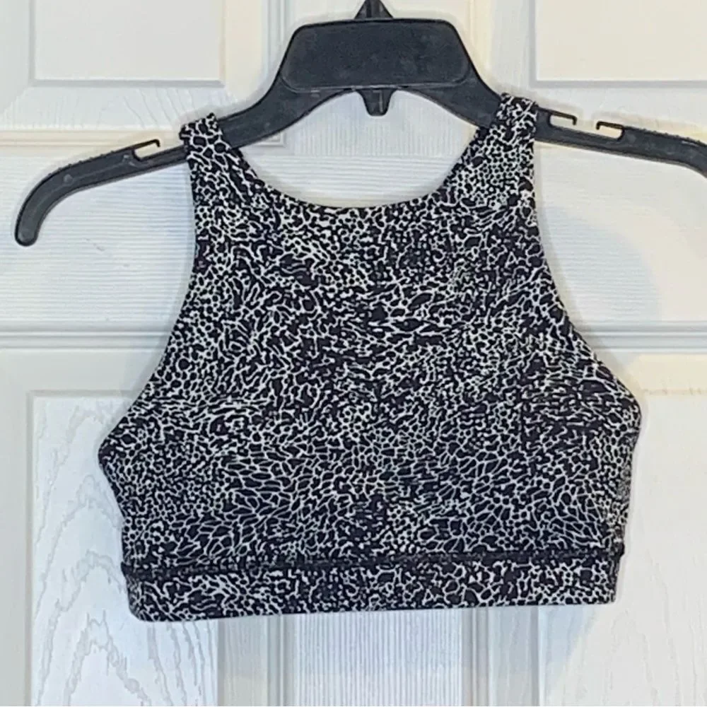 Lululemon Energy Bra *High Neck Polar Shift Alpine White Black Size 6